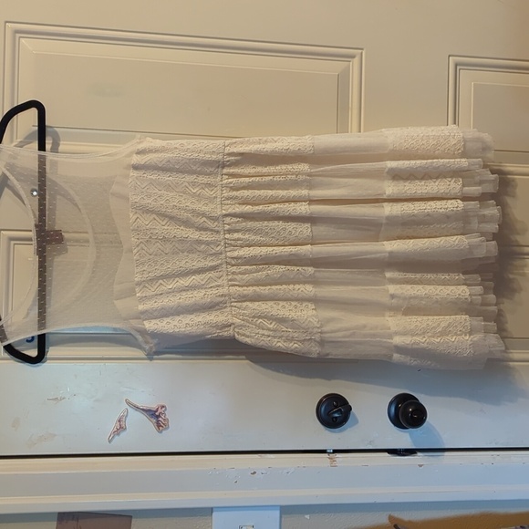 It's Pink - Ivory Lace - Tulle Mini - Size Medium - Picture 5 of 12